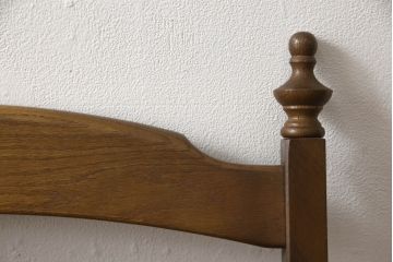 中古　飛騨産業　穂高シリーズ　キツツキマーク　ホワイトオーク　気品ある佇まいの1人掛けソファ(一人掛けソファ、アームチェア)(R-063846)