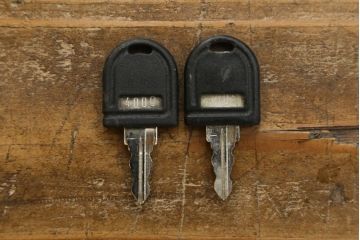 中古　美品　CONDE HOUSE(カンディハウス)　ナラ材　スタイリッシュなデザインが魅力の大型デスク(片袖机、ワークデスク、在宅用、在宅ワーク用、オフィスデスク)(定価約65万円)(R-063850)