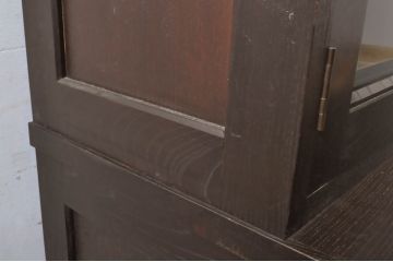和製ビンテージ　高級品!!　重厚な佇まいが魅力!!　欅(ケヤキ)材の二段重ね食器棚(キャビネット、カップボード、飾り棚、収納棚、戸棚、引き出し、ヴィンテージ)(R-063856)