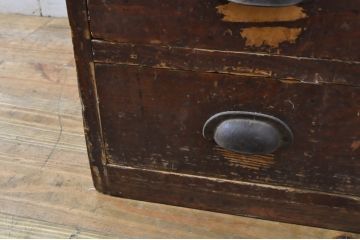 和製アンティーク　温かみのあるレトロな雰囲気を醸し出す五段小引出し(卓上収納、小物収納)(R-063865)