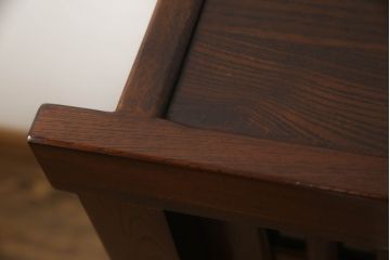 中古　美品　ニレ材　和の空間に取り入れたいシックな水屋箪笥サイドボード(キャビネット、食器棚、戸棚、収納棚)(R-063868)