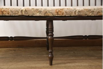 中古　美品　松本民芸家具　♯513型　クッション付き　クラシカルなデザインが美しいウィンザーチェア(ウィンザーベンチ、長椅子、3人掛けベンチ、ウインザーチェア)(R-063870)
