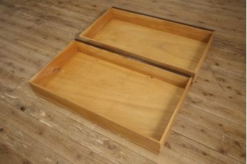 中古　松本民芸家具　天板リメイク　和・洋どちらにも取り入れやすい!シックな佇まいが魅力のローチェスト(ローボード、サイドチェスト、引き出し)(R-063873)