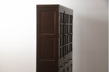 中古　美品　松本民芸家具　和モダンな佇まいが美しいG-III型面取り食器棚(収納棚、戸棚、キャビネット、カップボード)(定価約83万円)(R-063876)