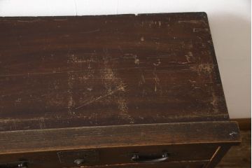 和製アンティーク　前面欅(ケヤキ)材　小振りなサイズ感が魅力の二本松帳場箪笥(収納箪笥、時代箪笥、サイドキャビネット、収納棚、戸棚)(R-063880)