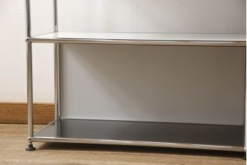 中古　USMハラー(USM Haller)　美しくシンプルなデザインが目を引く鉄製キャビネット(定価約21万円)(オープンラック、飾り棚)(R-063881)