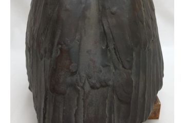 昭和七年六月　山根八春　鷲　台座　ブロンズ像(やまねやつはる、はっしゅん、ワシ、オブジェ、置物)(R-063902)