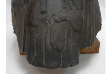 昭和七年六月　山根八春　鷲　台座　ブロンズ像(やまねやつはる、はっしゅん、ワシ、オブジェ、置物)(R-063902)