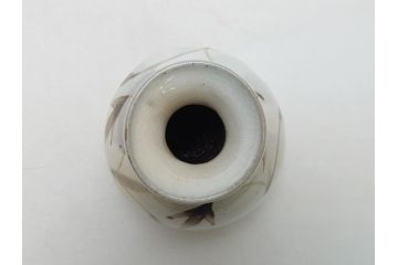 十三代　中里太郎右衛門　唐津焼　叩き唐津絵粉引　辰砂　笹文　徳利(共箱付き、とっくり、酒器、和食器)(R-063903)
