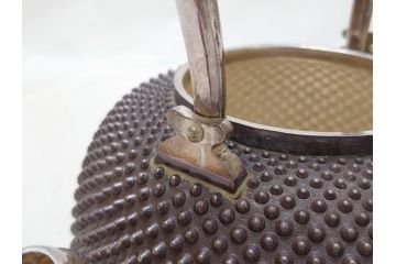 純銀製　玉露湯沸　銀瓶　茶道具(急須、煎茶道具、共箱付き、重量約1.18kg)(R-063905)