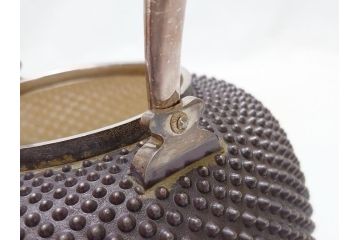 純銀製　玉露湯沸　銀瓶　茶道具(急須、煎茶道具、共箱付き、重量約1.18kg)(R-063905)