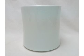 人間国宝　井上萬二作　白磁　彫文　水指(共箱付き、茶道具)(R-063927)