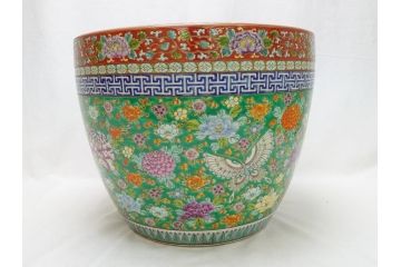 特大!　鮮やかな十錦手火鉢　蝶の図　花蝶文(鉢カバー、メダカ鉢、めだか)(R-063932)