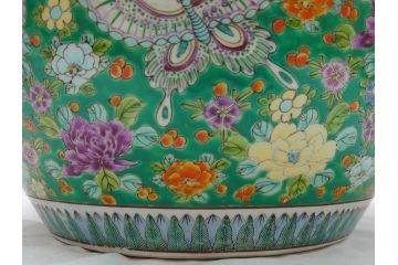 特大!　鮮やかな十錦手火鉢　蝶の図　花蝶文(鉢カバー、メダカ鉢、めだか)(R-063932)