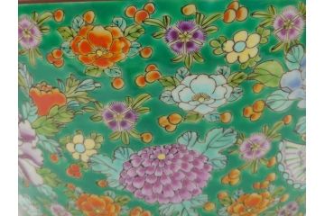 特大!　鮮やかな十錦手火鉢　蝶の図　花蝶文(鉢カバー、メダカ鉢、めだか)(R-063932)