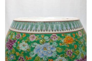特大!　鮮やかな十錦手火鉢　蝶の図　花蝶文(鉢カバー、メダカ鉢、めだか)(R-063932)