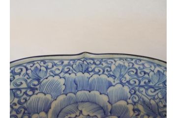 江戸期　古伊万里　染付　線描　花唐草　1尺5寸　約46cm　大皿(共箱付き、平鉢、和食器、和皿、一尺五寸)(R-063933)