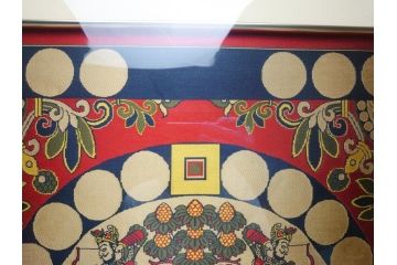 龍村平蔵　謹模　四天王獅猟紋様錦　国宝法隆寺蔵(約86.5cm×74.5cm、額装、タペストリー)(R-063935)