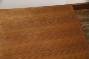和製ビンテージ　高級品!　三越デパート　チーク無垢材　北欧テイストの空間づくりにおすすめのセンターテーブル(リビングテーブル、ローテーブル)(R-063936)