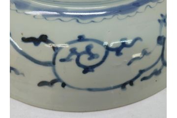 江戸期　太明成化年製　古伊万里　染付　蛸唐草　松竹梅文　1尺2寸　約36cm　大皿(和食器、和皿、一尺二寸)(R-063946)
