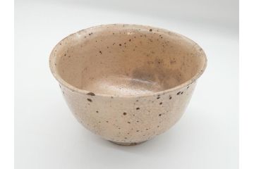 時代物　柿角印　作家物　高麗　玉子手　和の雰囲気を高めてくれる茶碗(抹茶碗、茶道具、茶器、和食器、共箱付き)(R-063953)