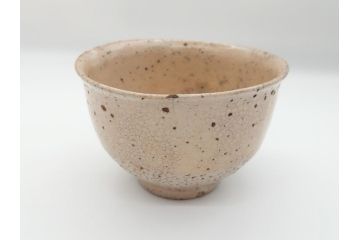 時代物　柿角印　作家物　高麗　玉子手　和の雰囲気を高めてくれる茶碗(抹茶碗、茶道具、茶器、和食器、共箱付き)(R-063953)