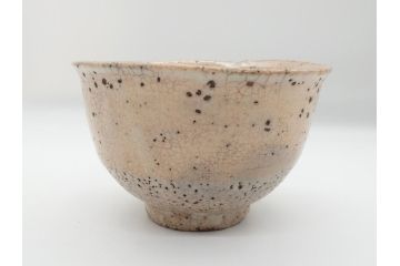 時代物　柿角印　作家物　高麗　玉子手　和の雰囲気を高めてくれる茶碗(抹茶碗、茶道具、茶器、和食器、共箱付き)(R-063953)