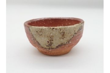 滋賀県指定無形文化財　高橋楽斎　楽斎窯　信楽焼き　深みのある色合いが魅力的なぐい呑み3客セット(共箱付き、酒器、和食器)(R-063954)