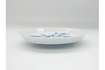 重要無形文化財　十二代 今泉今右衛門　錦　色絵　薔薇文　5.1寸　約15.5cm　大胆に描かれた薔薇の図が食卓のアクセントになる中皿5枚(銘々皿、色鍋島、和食器、五寸一分、共箱付き)(R-063955)