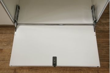 中古　USMハラー(USM Haller)　美しくシンプルなデザインが目を引く鉄製収納棚(定価約73万円)(戸棚、キャビネット、飾り棚)(R-063963)