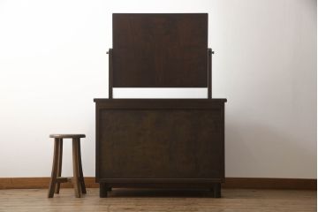中古　北海道民芸家具　収納力抜群で使い勝手の良いドレッサー(化粧台、ドレッシングチェスト、鏡台)(R-063965)
