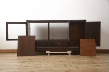 中古　北海道民芸家具　和洋どちらにも合うシックなサイドボード(リビングボード、収納棚、戸棚、テレビボード、AVキャビネット、TV、テレビ台、リビングボード)(R-063967)