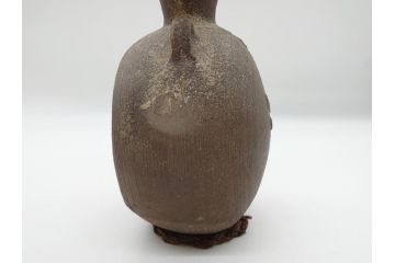 平安時代　九世紀　自然釉　耳付　須恵器　時代の流れを感じる扁壷(京都府下出土、壺中居、和食器、共箱付き)(R-063981)
