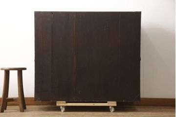 和製アンティーク　総杉材　金具に施された花の意匠が上品な最上箪笥(収納タンス、整理たんす、時代箪笥、衣装箪笥、引き出し、サイドチェスト、サイドボード)(R-063990)