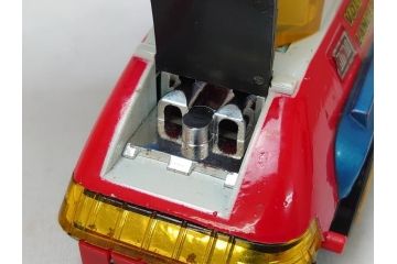 ポピニカシリーズ　ポピー　ボルト=インボックス　ボルトマシン完全合体　(C)Y&K・テレビ朝日・東映　超合金　超電磁マシーン ボルテスV(ファイブ)(外箱付き)(R-064002)