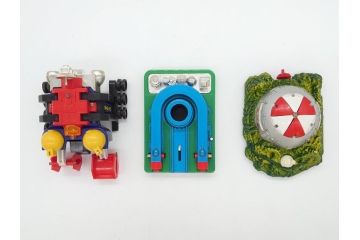 ポピー　ロボコン　ロボカー　ヘリキャプター　忍者　ヤッターマン　トッポジージョ　ロボットはっちゃん　マジンガーZ　超合金などの大量セット(ディスプレイ、おもちゃ、ロボット)(R-064004)