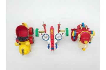ポピー　ロボコン　ロボカー　ヘリキャプター　忍者　ヤッターマン　トッポジージョ　ロボットはっちゃん　マジンガーZ　超合金などの大量セット(ディスプレイ、おもちゃ、ロボット)(R-064004)