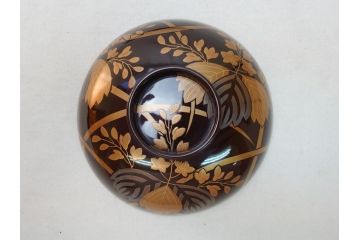 明治〜大正　桐材　金銀蒔絵　輪島塗り　木製漆器　漆器の色合いと蒔絵の組み合わせが美しい吸物椀6客セット(和食器、お椀)(R-064007)