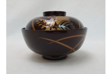 明治〜大正　桐材　金銀蒔絵　輪島塗り　木製漆器　漆器の色合いと蒔絵の組み合わせが美しい吸物椀6客セット(和食器、お椀)(R-064007)