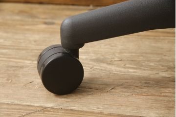 中古　美品　Hermanmiller(ハーマンミラー社)　Aサイズ　座り心地を追求したアーロンチェア(ポスチャーフィット、オフィスチェア、アームチェア、ワークチェア)(R-064011)