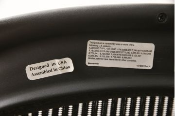 中古　美品　Hermanmiller(ハーマンミラー社)　Aサイズ　座り心地を追求したアーロンチェア(ポスチャーフィット、オフィスチェア、アームチェア、ワークチェア)(R-064011)