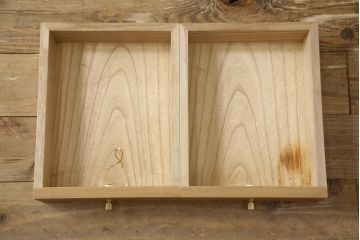 中古　最高級品　広島・府中家具　松創　木匠・多々納邦男　しっとりとした気品を漂わせる総桐箪笥(胴丸、桐たんす、和タンス、着物箪笥、引き出し、衣装箪笥)(定価約200万円)(R-064012)