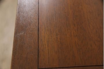 中古　DREXEL HERITAGE(ドレクセルヘリテイジ)　Triune(トライユン)　上品な佇まいが魅力のマホガニー材製サイドボード(サイドチェスト、引き出し)(定価約70万円)(R-064016)