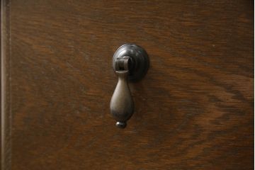 中古　美品　横浜クラシック家具　ノックオンウッド(knockonwood)　Hand Made　上品なデザインが魅力のドレッサー(鏡台、化粧台、ミラー)(R-064018)