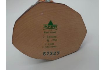 イタリア　ANRI(アンリ)　「Wake Up Kiss(約17.5cm)」 「Little　nanny(約16.5cm)」　「Bunny Hug(約18cm)」　SarahKay(サラ・ケイ)　木彫り人形3体(置物、ウッドドール)(R-064022)