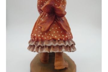 イタリア　ANRI(アンリ)　「Wake Up Kiss(約17.5cm)」 「Little　nanny(約16.5cm)」　「Bunny Hug(約18cm)」　SarahKay(サラ・ケイ)　木彫り人形3体(置物、ウッドドール)(R-064022)