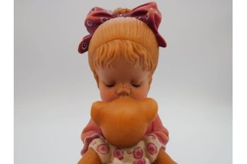 イタリア　ANRI(アンリ)　「Wake Up Kiss(約17.5cm)」 「Little　nanny(約16.5cm)」　「Bunny Hug(約18cm)」　SarahKay(サラ・ケイ)　木彫り人形3体(置物、ウッドドール)(R-064022)