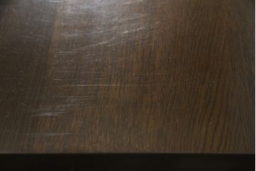 中古　横浜クラシック家具　ノックオンウッド(knockonwood)　コロニアルシリーズ(Hand Made)　オーク材　クラシカルな佇まいのチェスト(引き出し、洋服タンス、ハイチェスト)(定価約33万円)(R-064026)