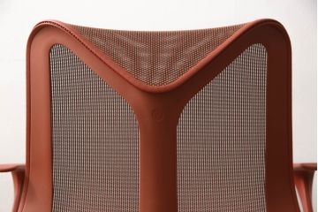 中古　美品　Hermanmiller(ハーマンミラー社)　ローバック　洗練されたフォルムが魅力的なCosm Chair(コズムチェア)(オフィスチェア、ワークチェア、アームチェア、椅子、イス)(定価約21万円)(R-064034)