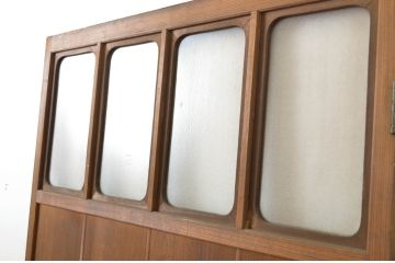 アンティーク建具　上部のデザインがアクセントになるドア1枚(扉、片開き板戸、木製扉)(R-064045)